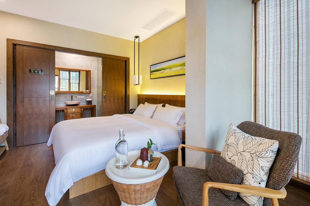 Hangzhou Puyu Travelling With Hotel מראה חיצוני תמונה